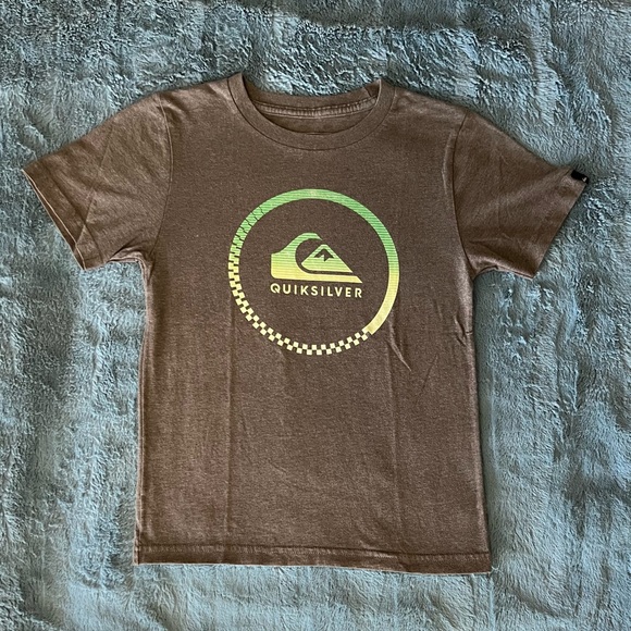 Quicksilver -  Three (3) s/s tees bundle - (Boys Small) - Picture 3 of 11